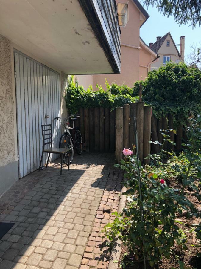 Ferienwohnung Beutelsbacherstrasse 12 Unterturkheim Щутгарт Екстериор снимка